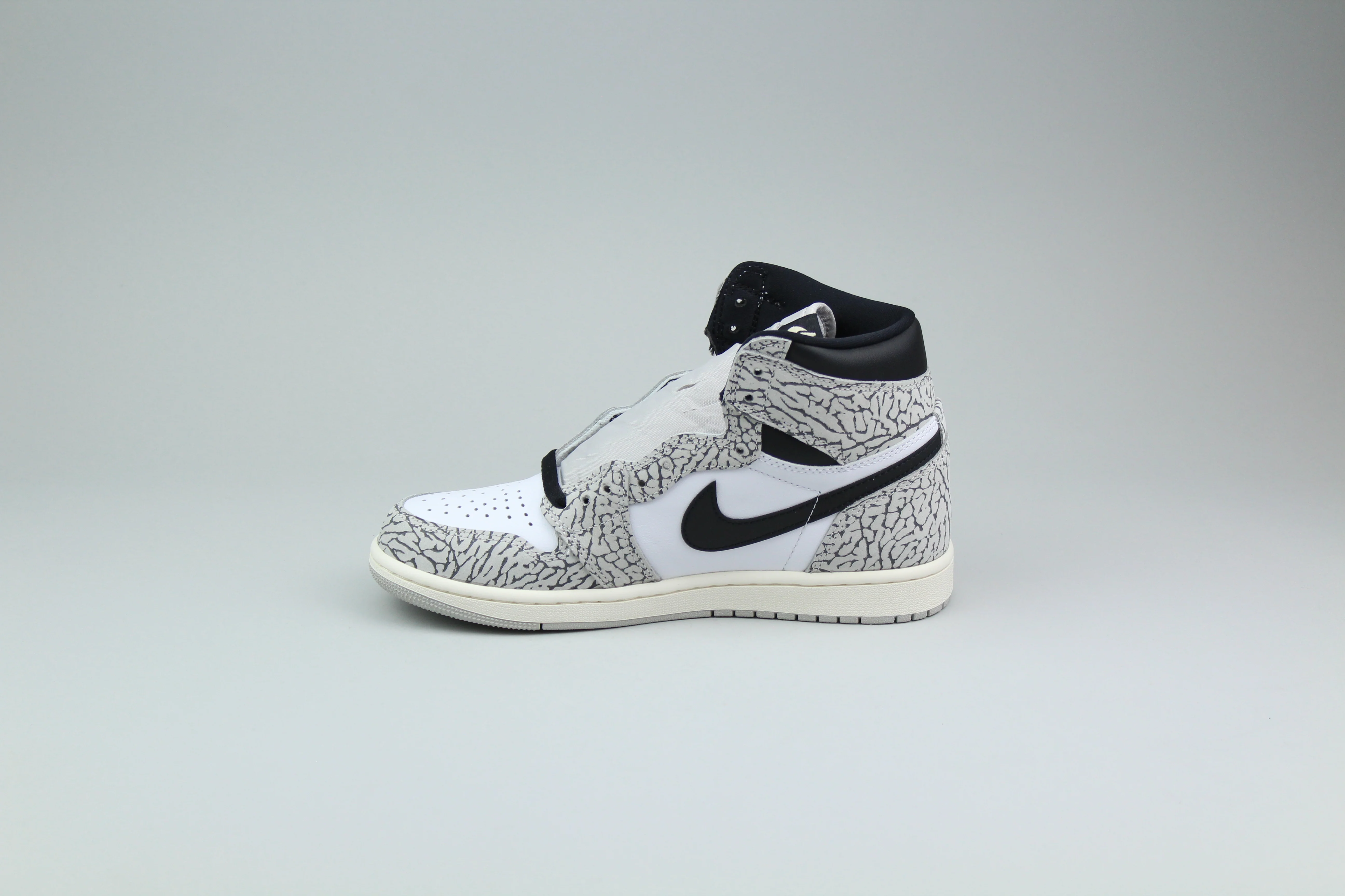 Air Jordan 1 High Retro OG 'White Cement' - Image 4