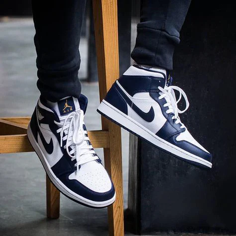 Air Jordan 1 Mid ‘White Metallic Gold Obsidian’ - Image 7
